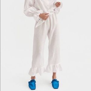 The daily sleeper linen pajamas